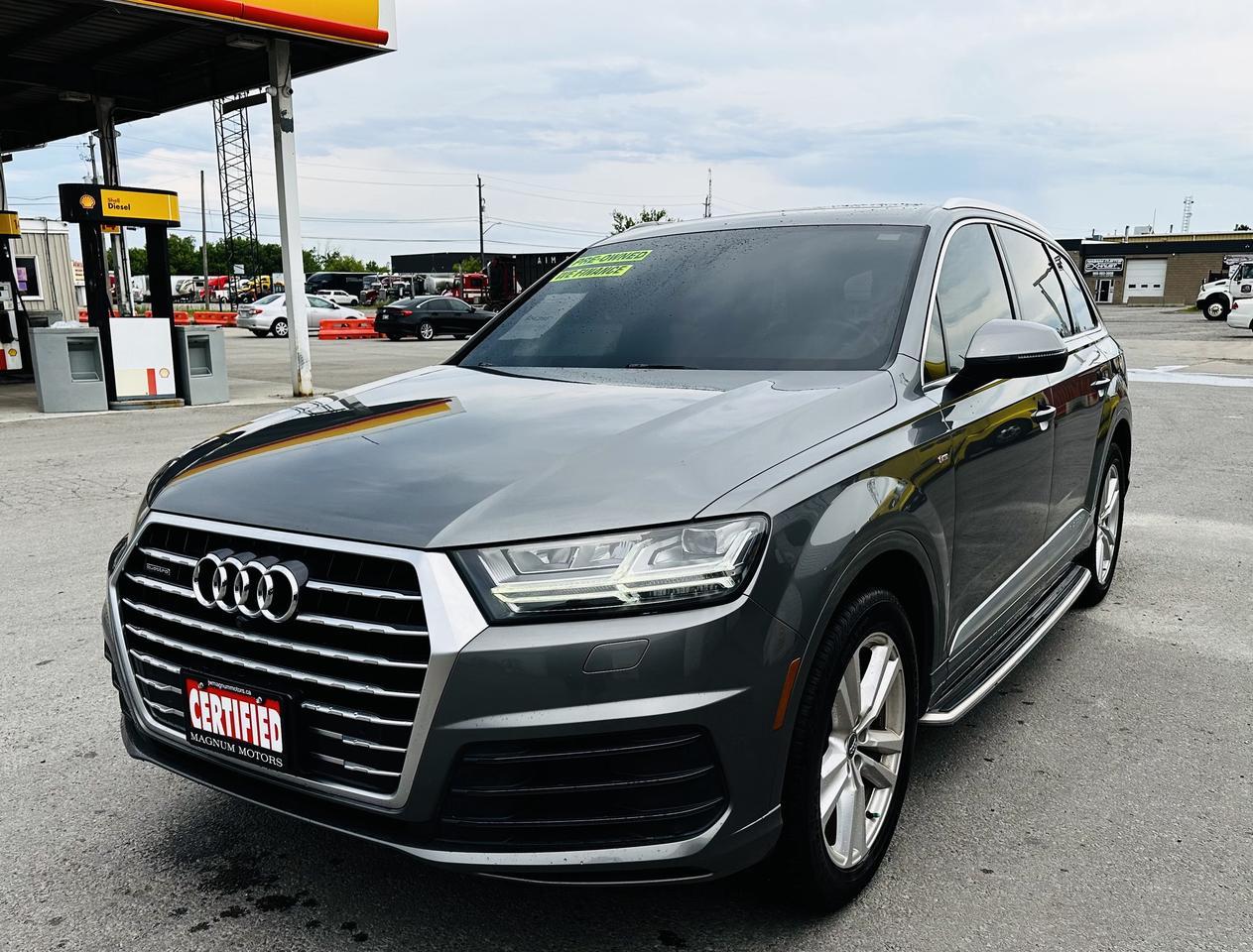2017 Audi Q7 Progressiv S-Line Photo