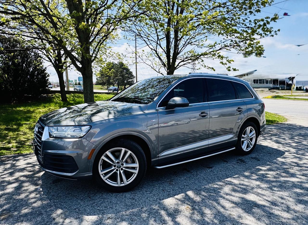 2017 Audi Q7 Progressiv S-Line Photo