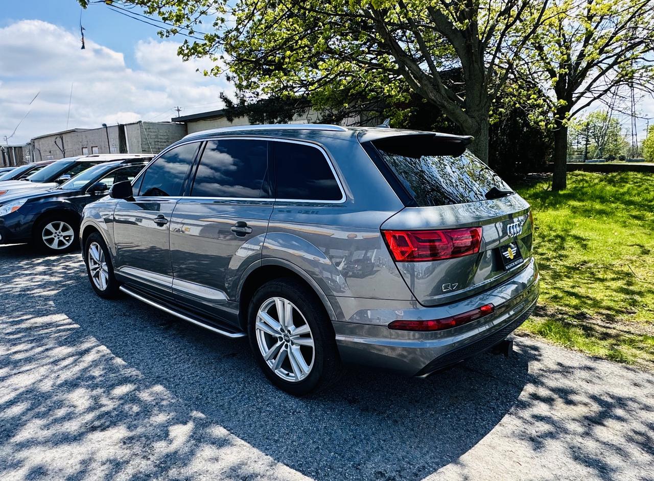 2017 Audi Q7 Progressiv S-Line Photo