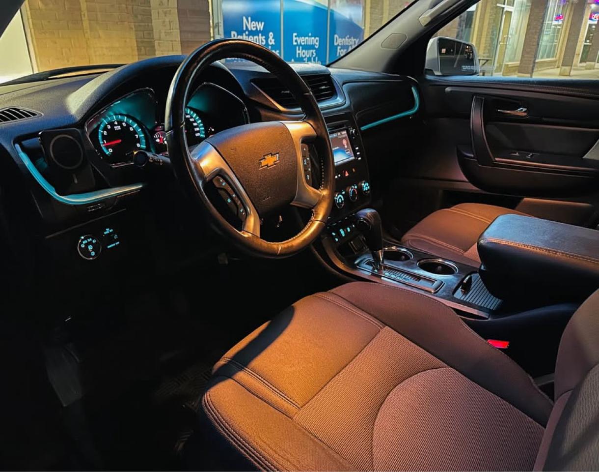 2015 Chevrolet Traverse 1LT Photo