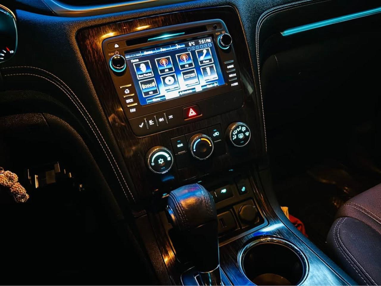 2015 Chevrolet Traverse 1LT Photo