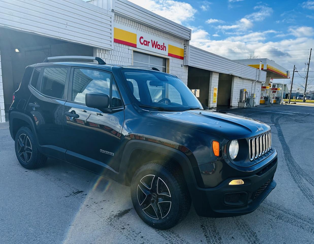 2015 Jeep Renegade Sport Photo