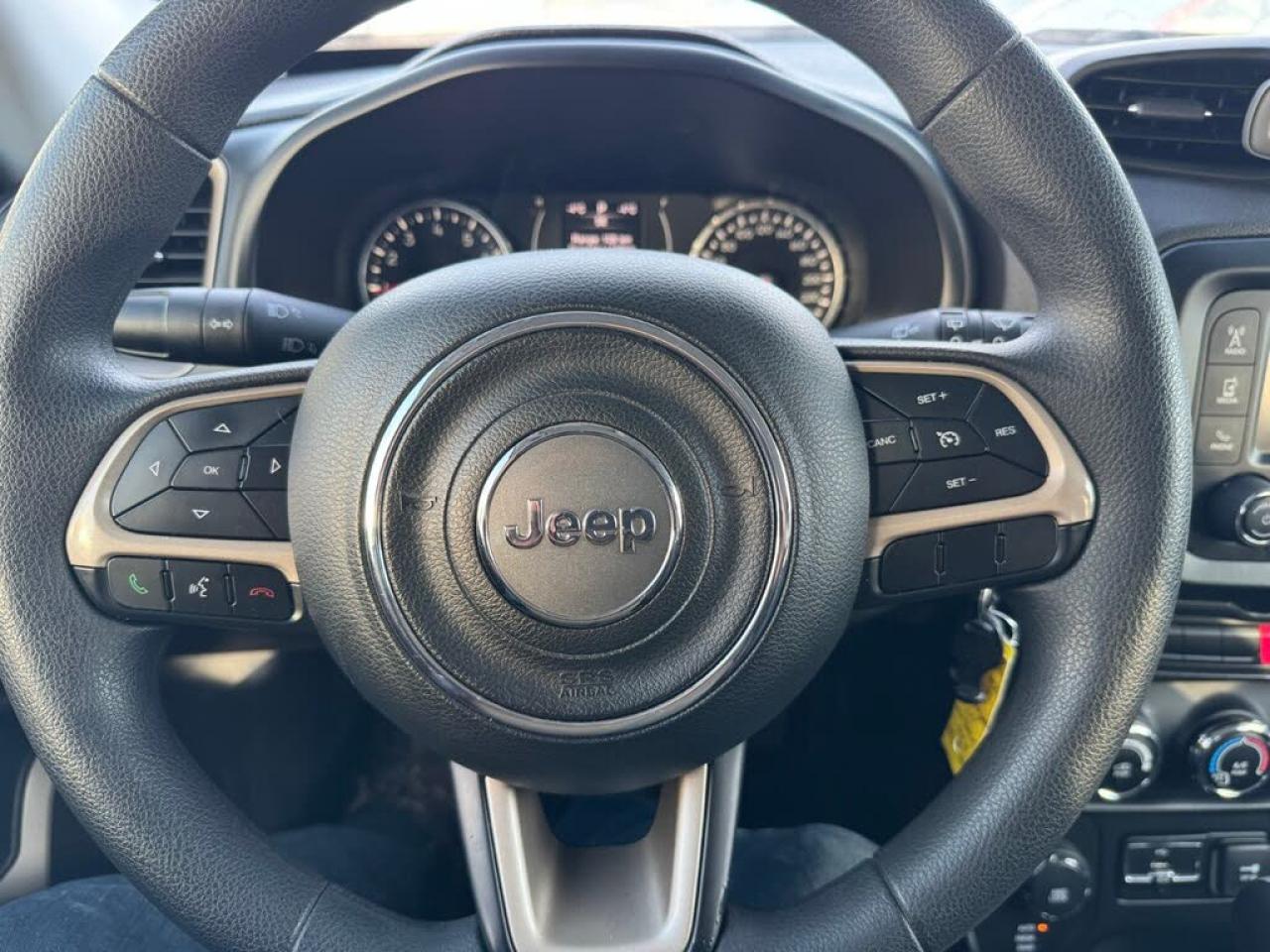 2015 Jeep Renegade Sport Photo