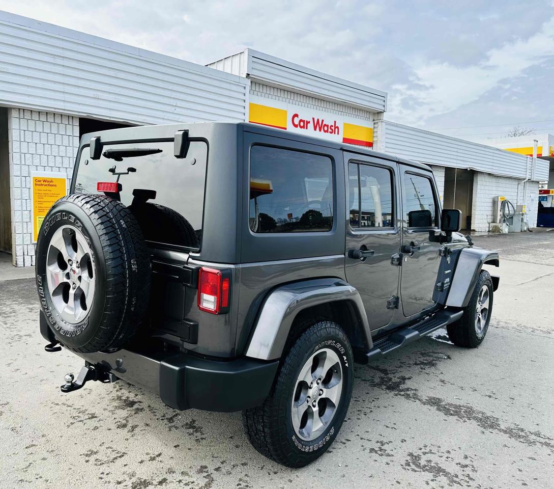 2016 Jeep Wrangler Unlimited Sahara Photo