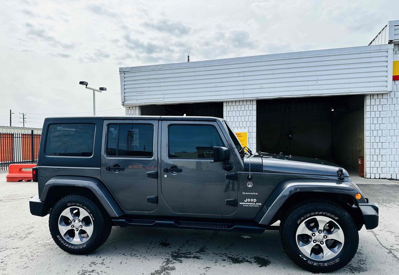 2016 Jeep Wrangler Unlimited Sahara Photo