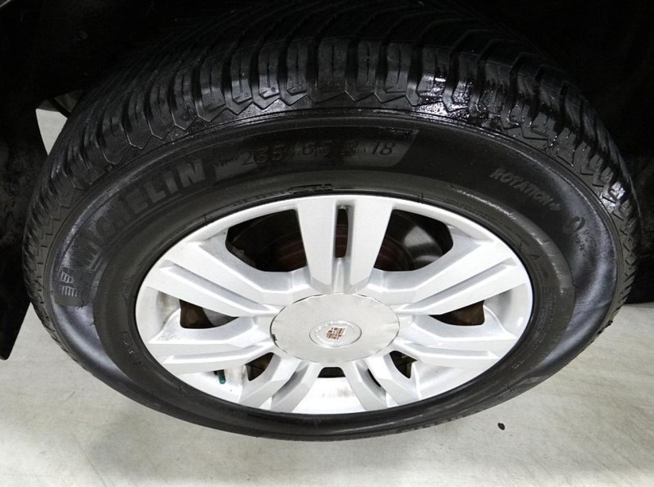 2015 Cadillac SRX STANDARD Photo