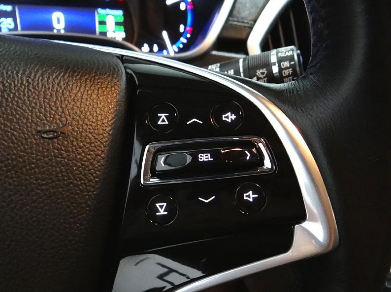 2015 Cadillac SRX STANDARD Photo