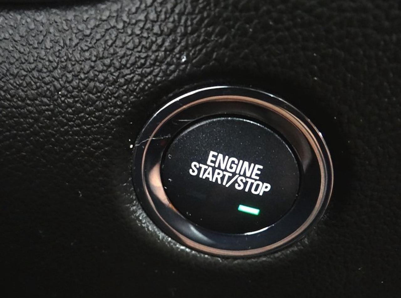 2015 Cadillac SRX STANDARD Photo