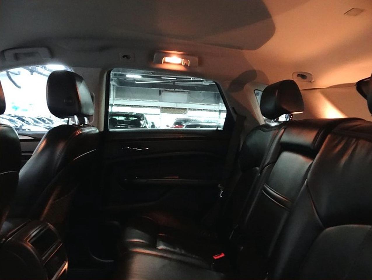 2015 Cadillac SRX STANDARD Photo