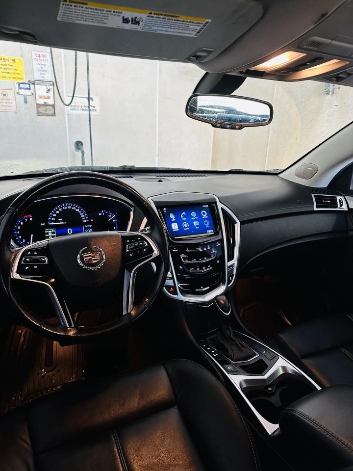 2015 Cadillac SRX STANDARD Photo