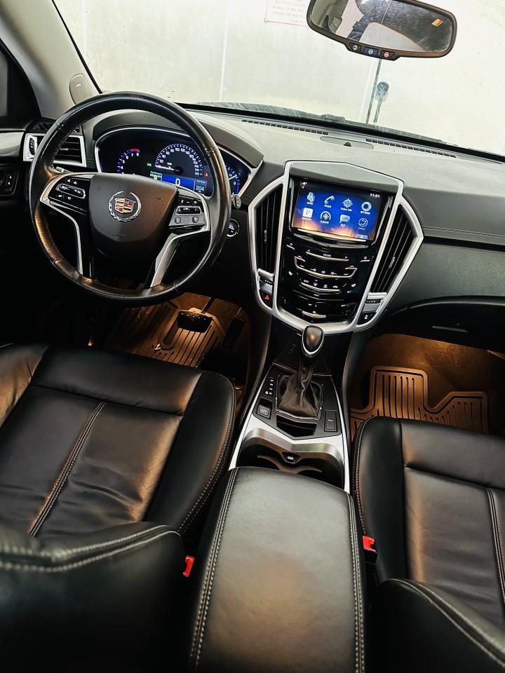 2015 Cadillac SRX STANDARD Photo