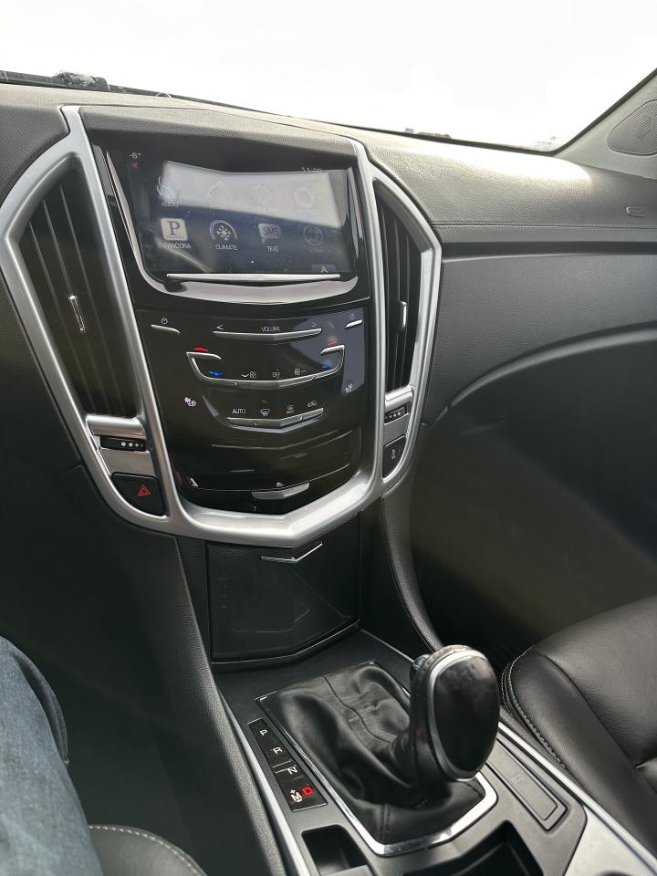 2015 Cadillac SRX STANDARD Photo