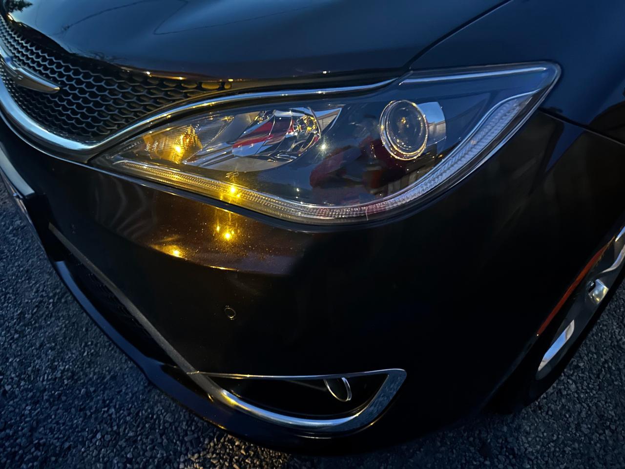 2018 Chrysler Pacifica Limited Photo