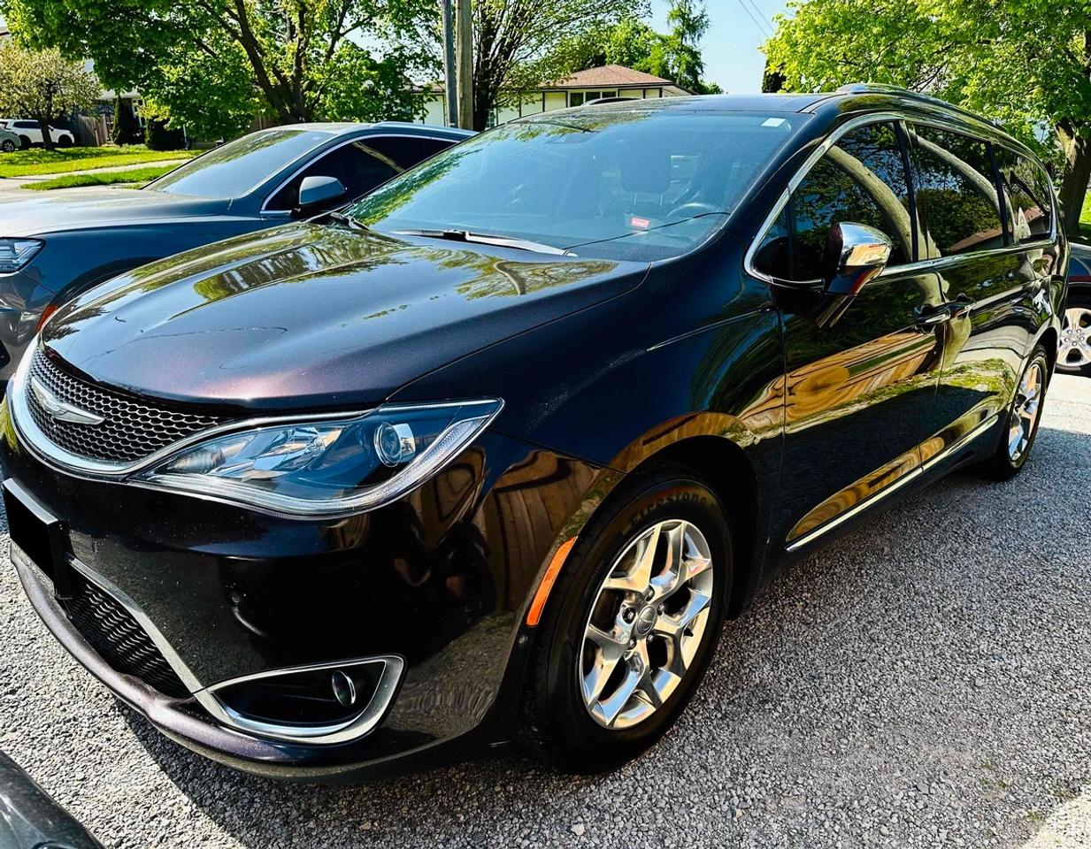 2018 Chrysler Pacifica Limited Photo