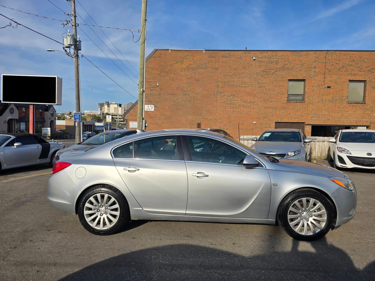 2011 Buick Regal CXL Photo