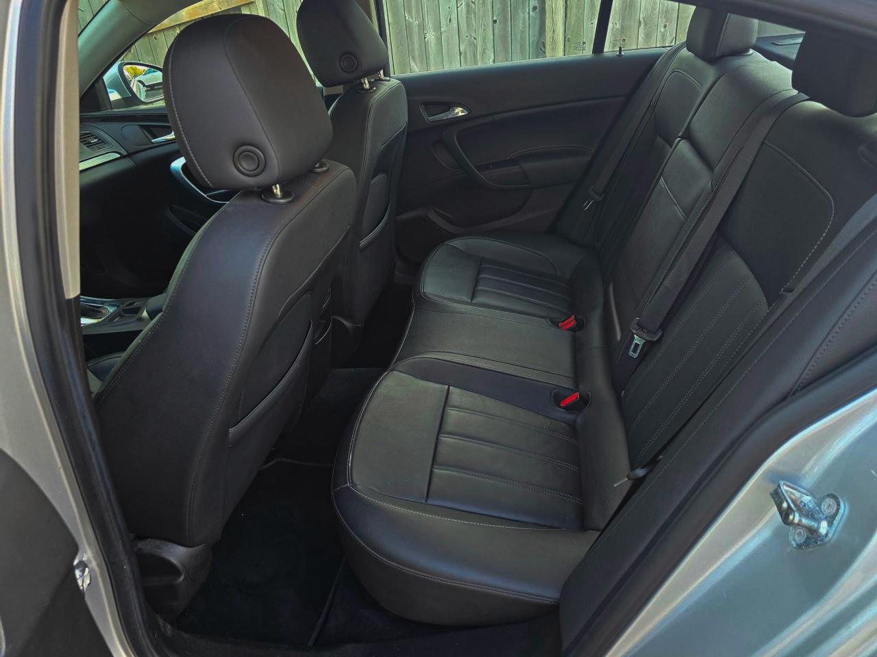 2011 Buick Regal CXL Photo