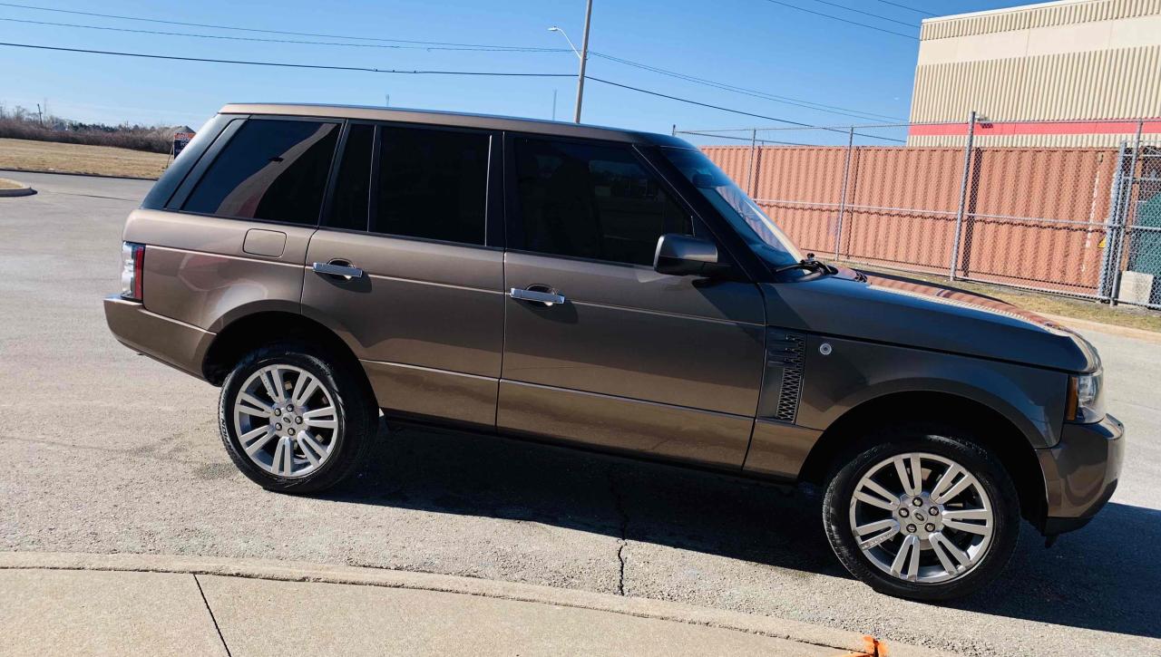 2010 Land Rover LR4 HSE LUXURY Photo