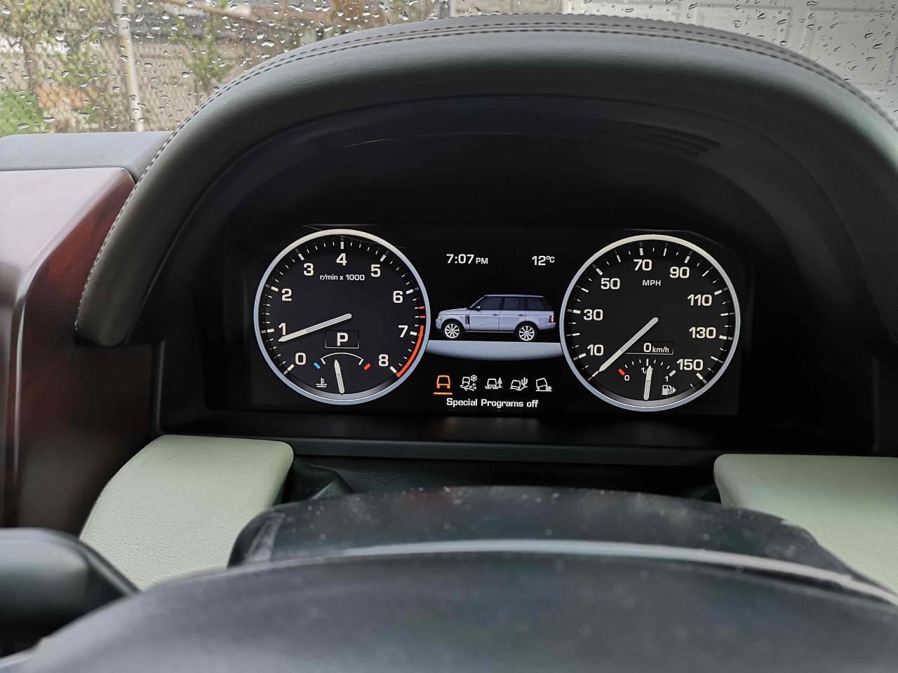 2010 Land Rover LR4 HSE LUXURY Photo