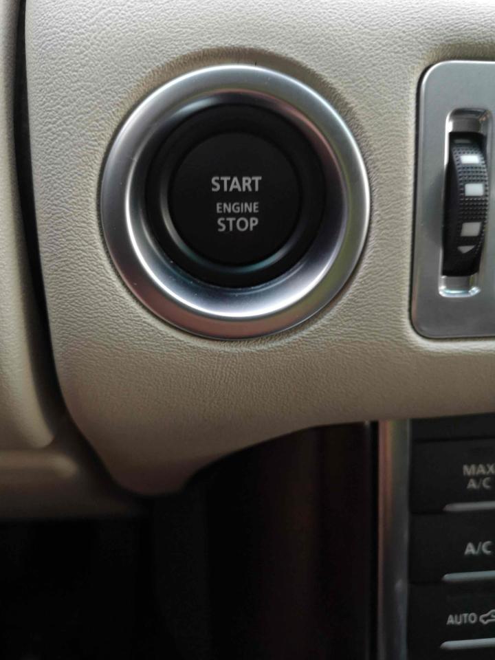 2010 Land Rover LR4 HSE LUXURY Photo