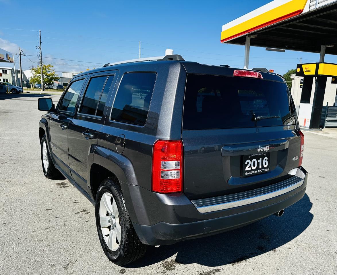 2016 Jeep Patriot SPORT Photo