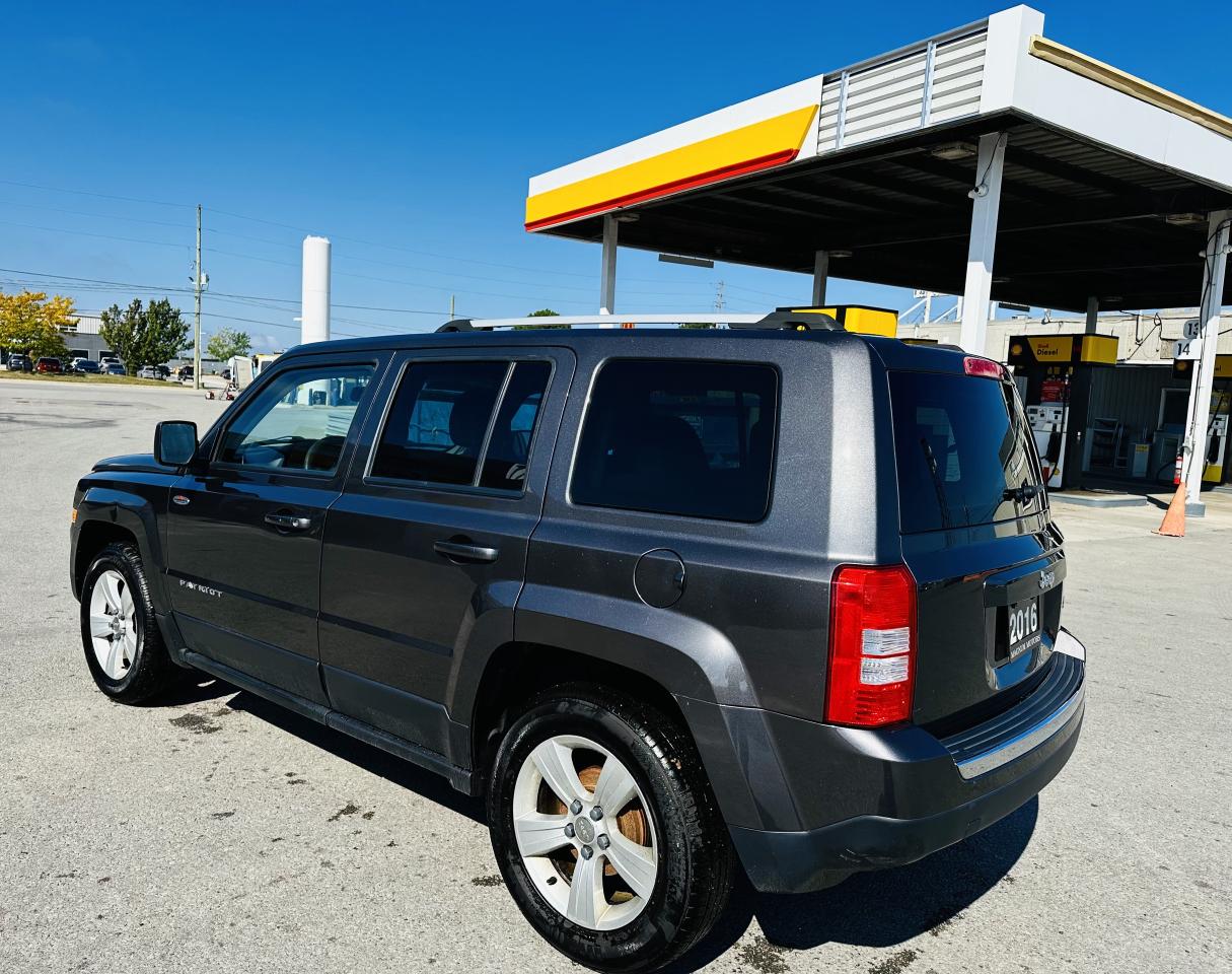 2016 Jeep Patriot SPORT Photo