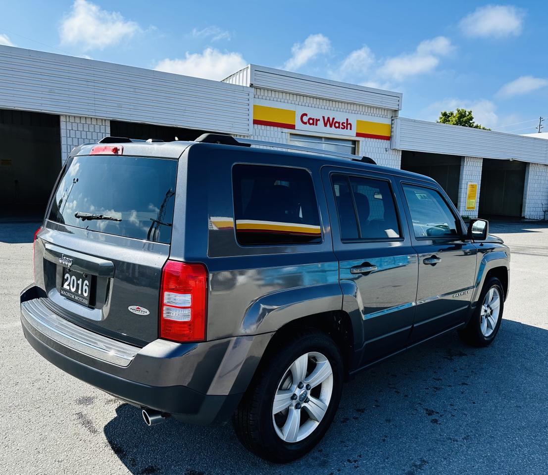 2016 Jeep Patriot SPORT Photo
