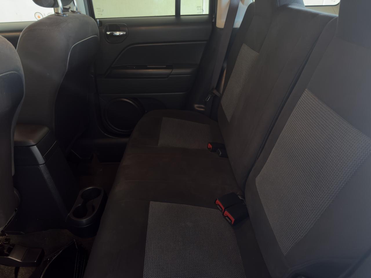 2016 Jeep Patriot SPORT Photo