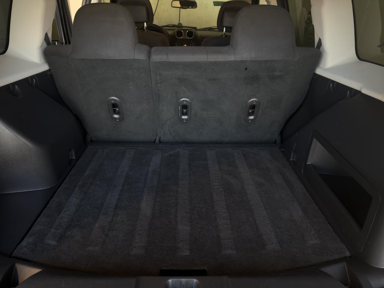 2016 Jeep Patriot SPORT Photo