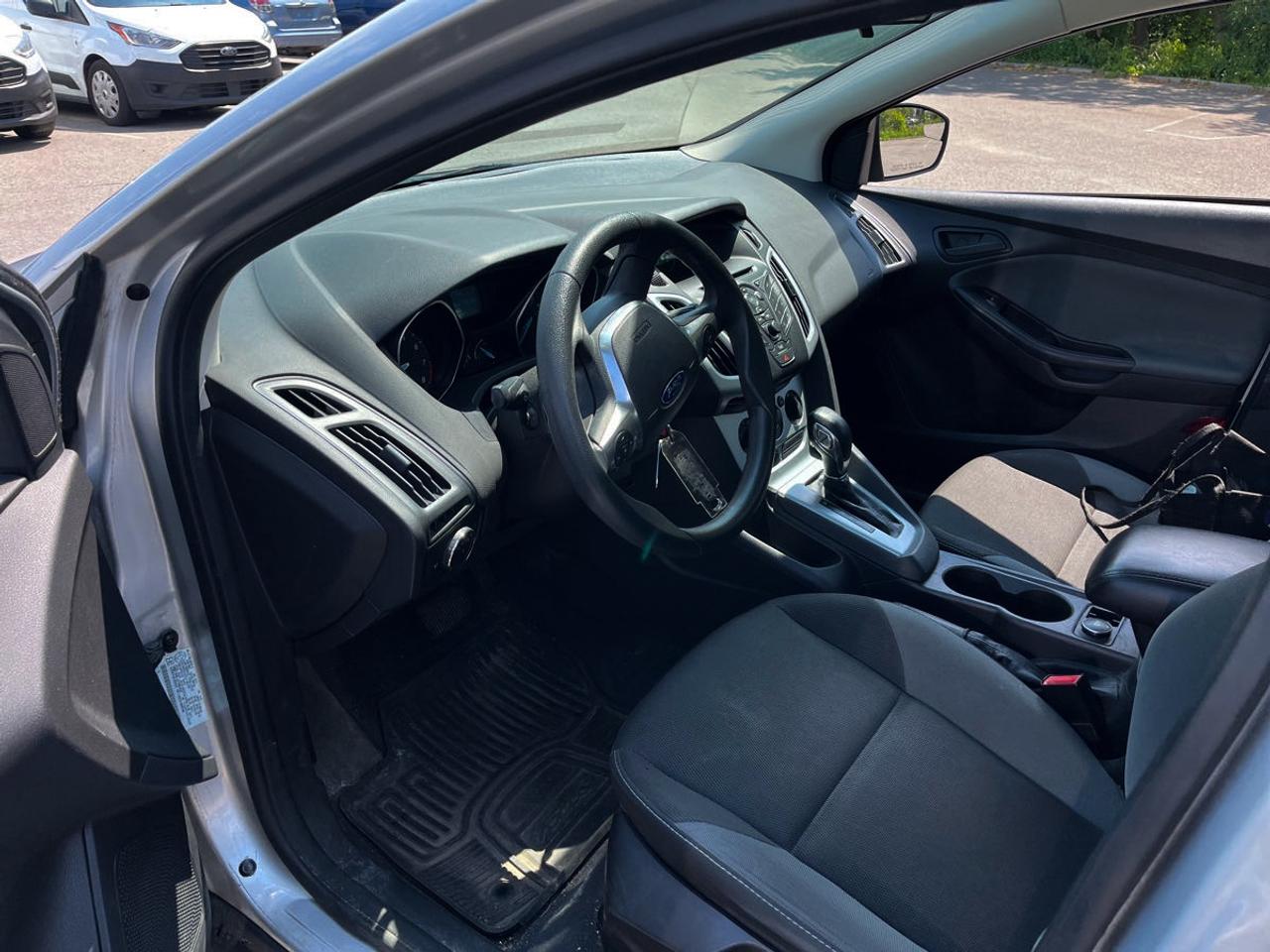 2012 Ford Focus SE Photo