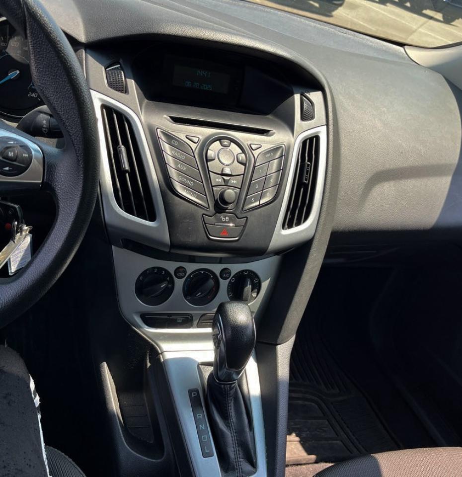 2012 Ford Focus SE Photo