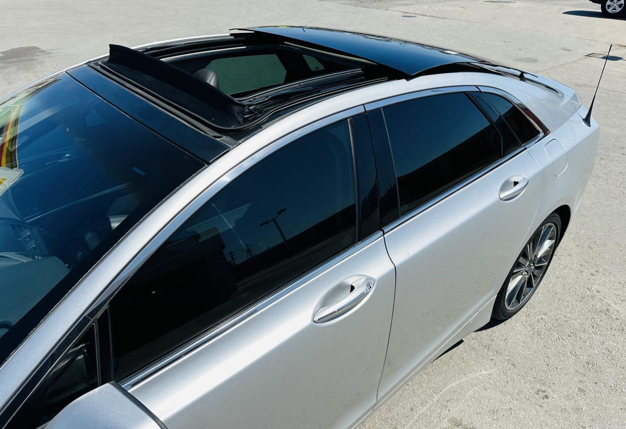 2013 Lincoln MKZ  Photo