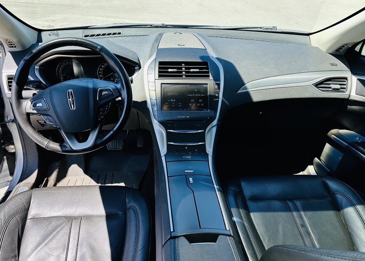 2013 Lincoln MKZ  Photo