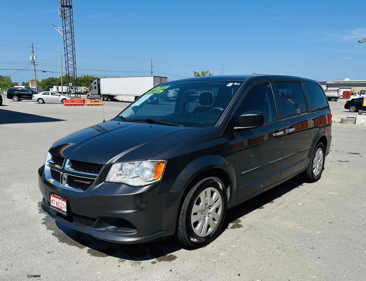 2016 Dodge Grand Caravan SE Photo