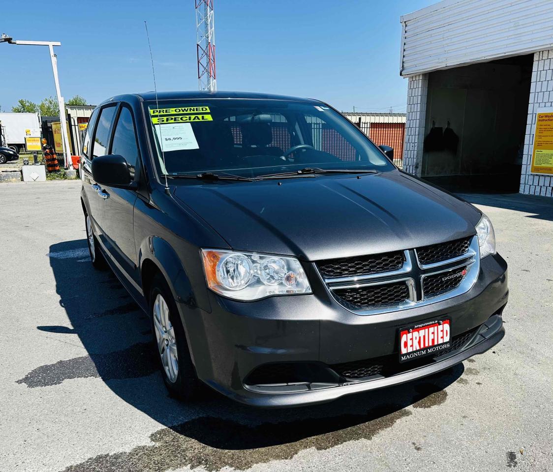 2016 Dodge Grand Caravan SE Photo