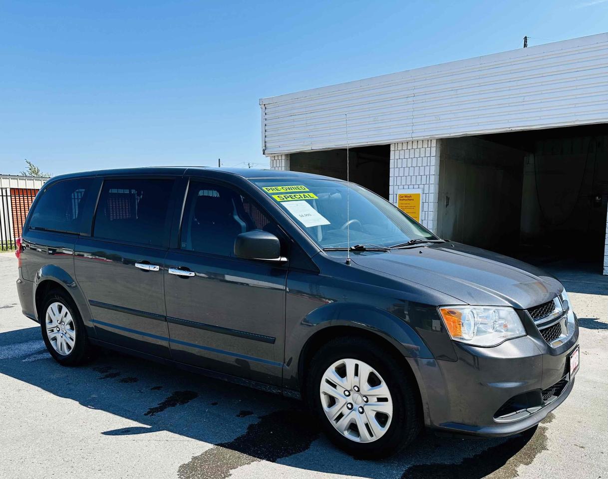 2016 Dodge Grand Caravan SE Photo