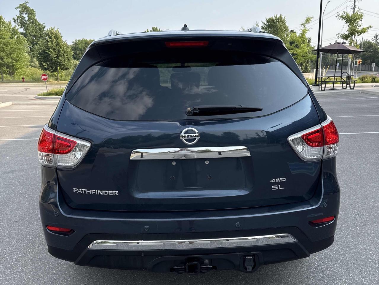 2014 Nissan Pathfinder S Photo3