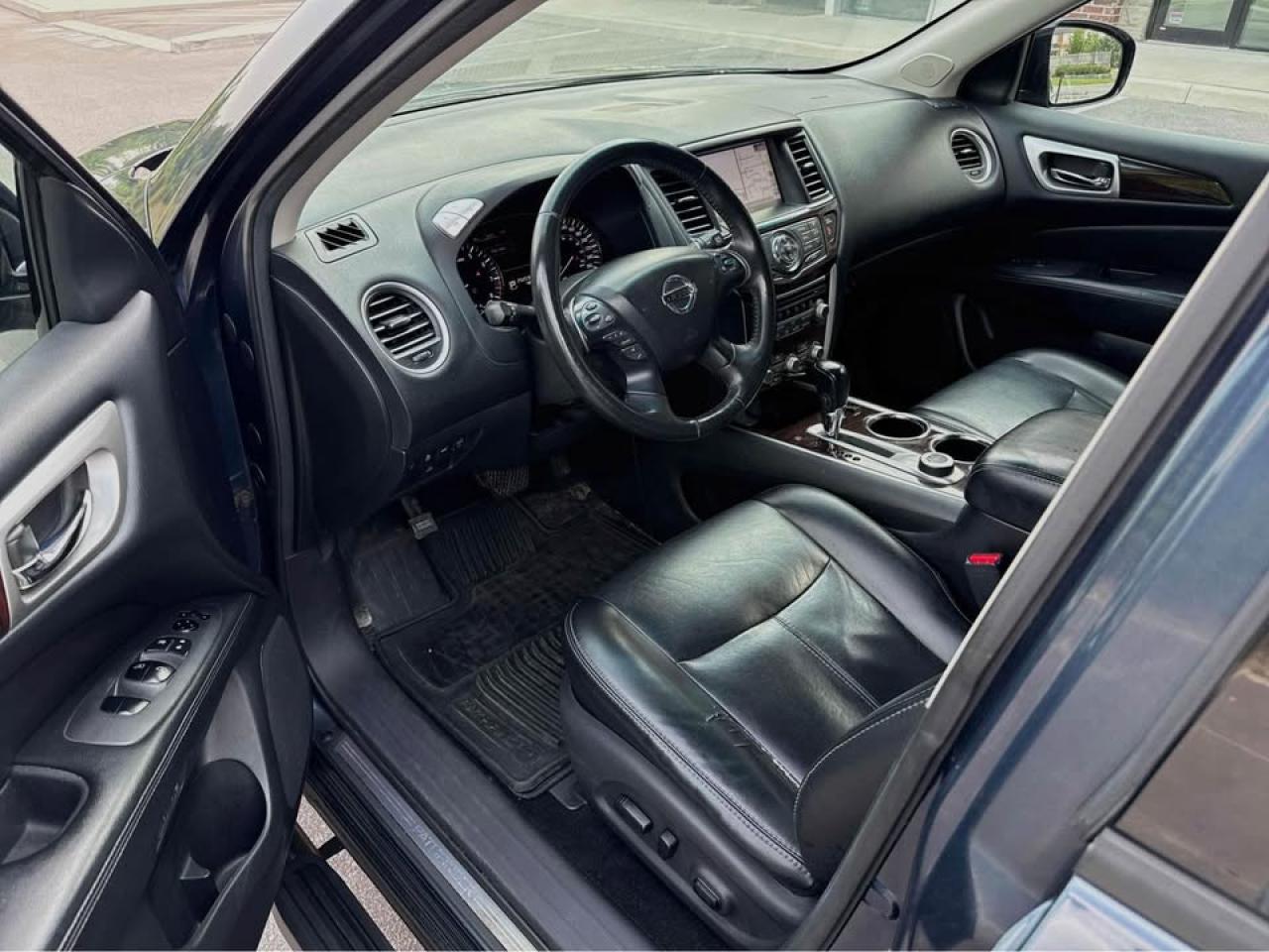 2014 Nissan Pathfinder S Photo