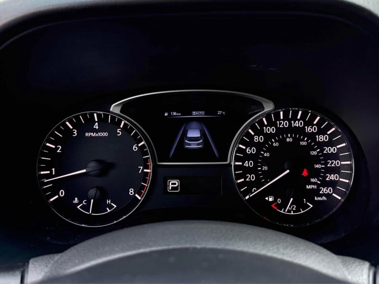 2014 Nissan Pathfinder S Photo