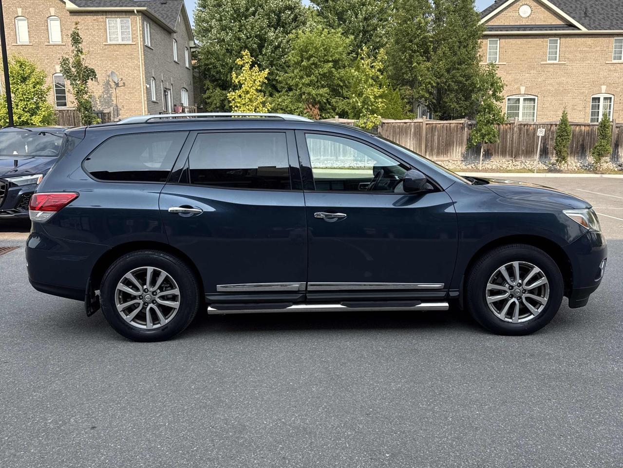 2014 Nissan Pathfinder S Photo