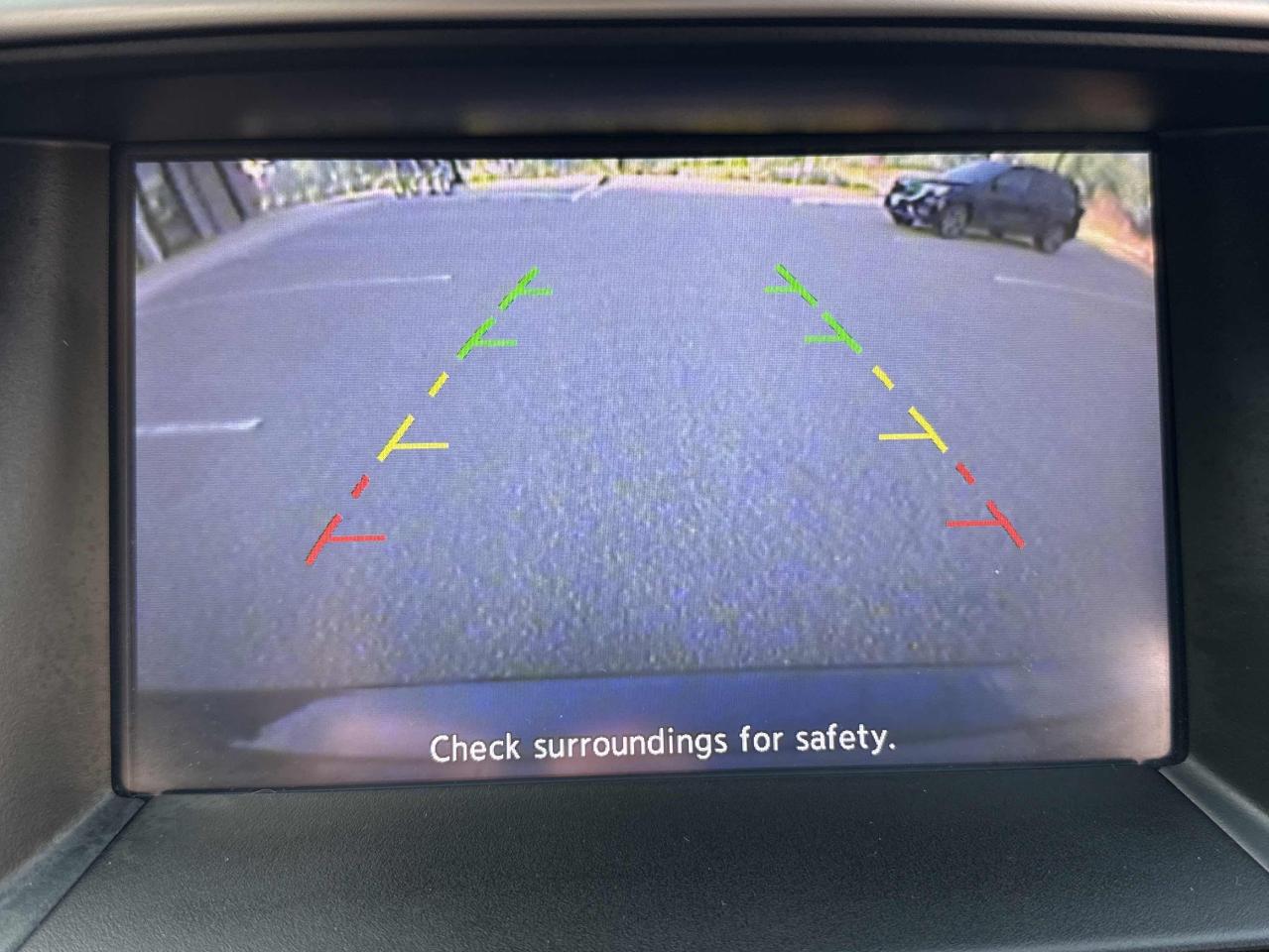 2014 Nissan Pathfinder S Photo