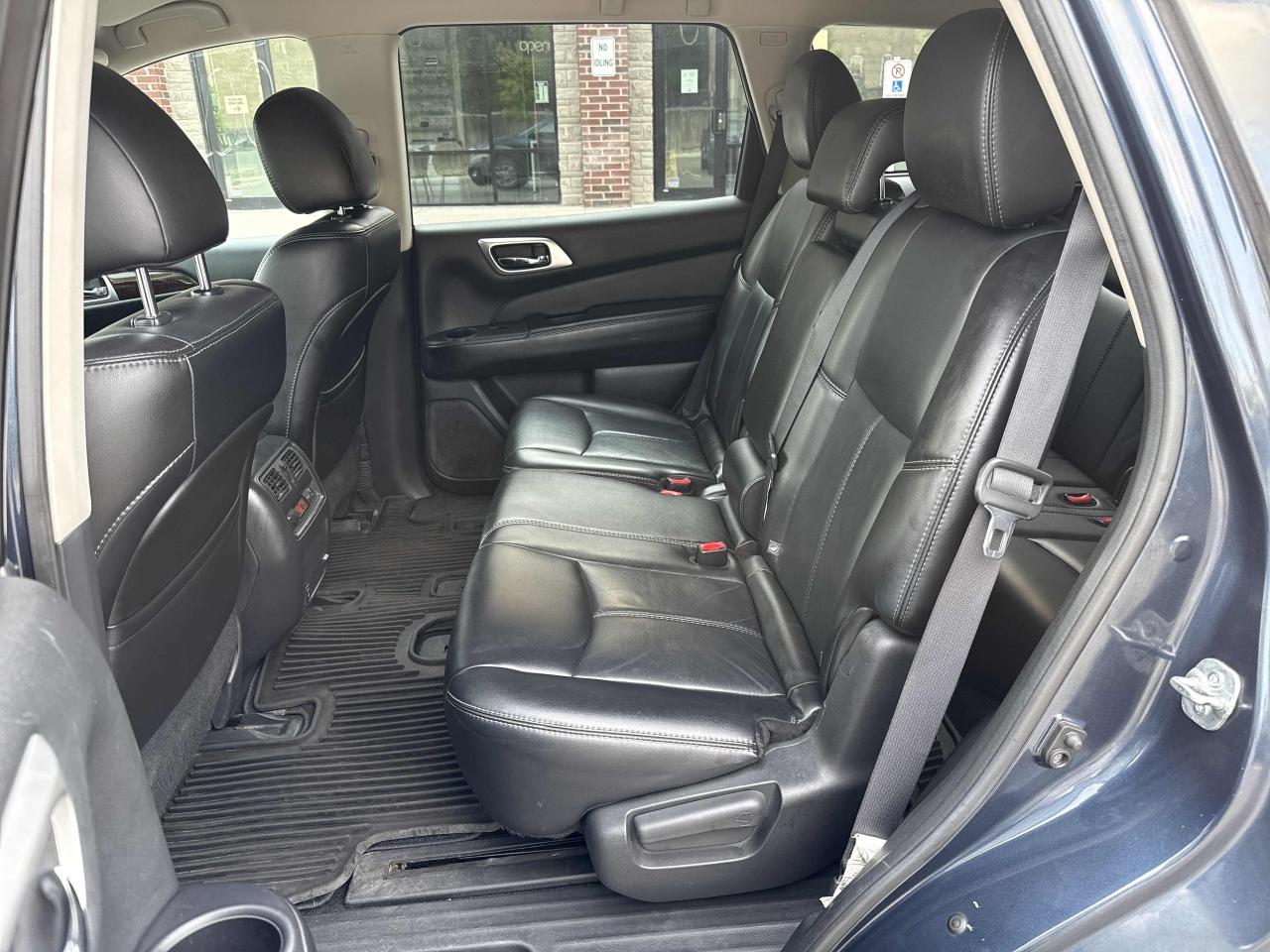 2014 Nissan Pathfinder S Photo