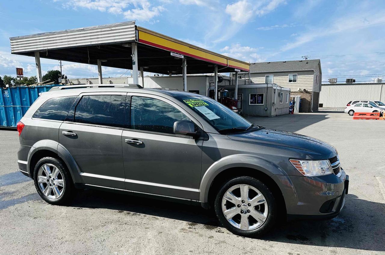 2012 Dodge Journey SXT Photo