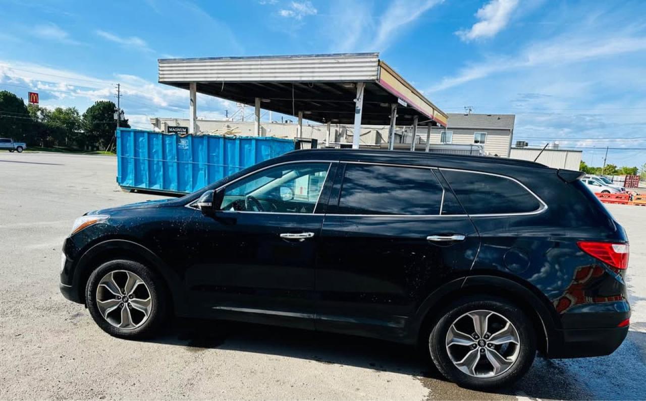 2014 Hyundai Santa Fe XL GLS Photo