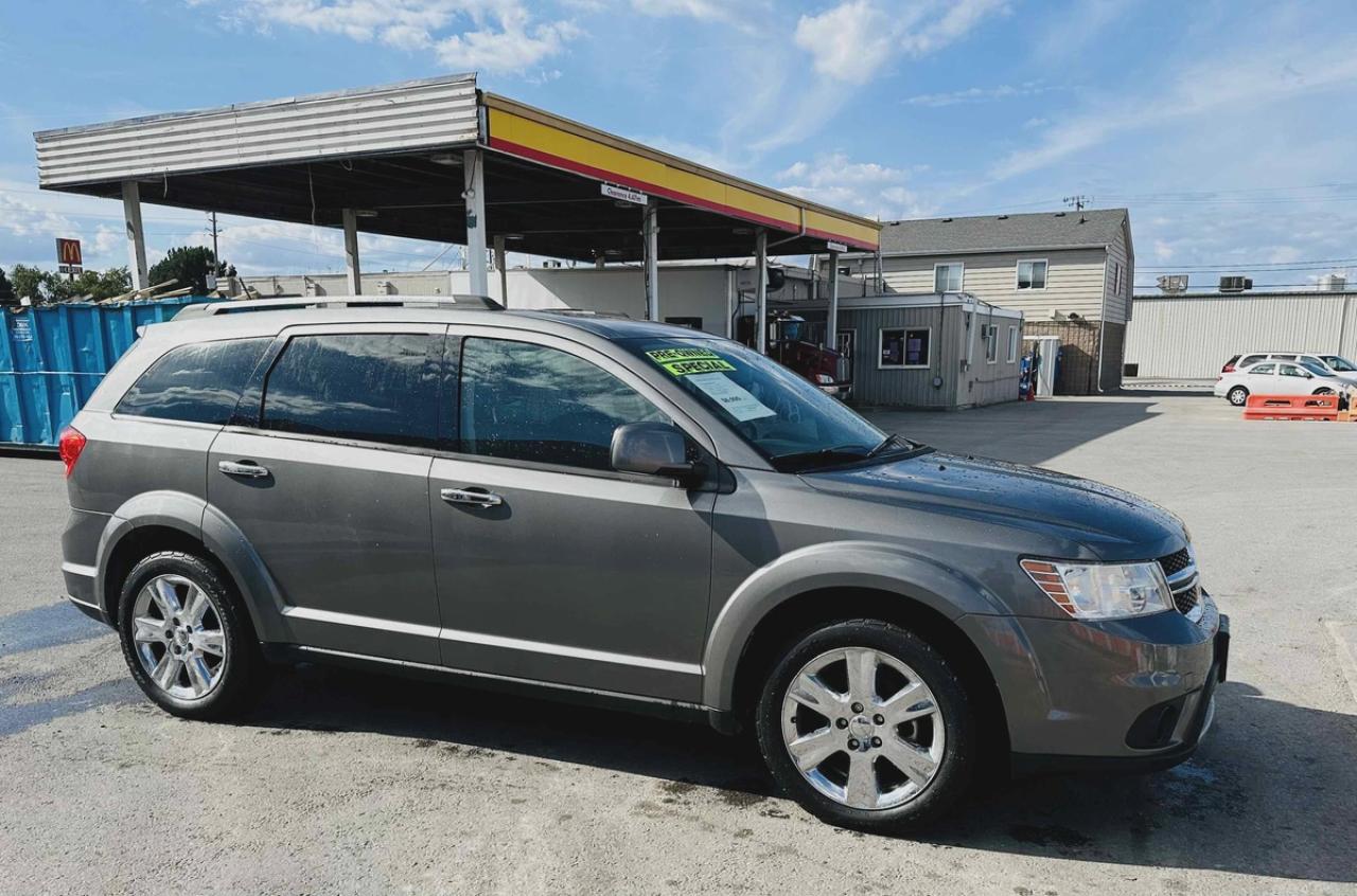 2012 Dodge Journey R/T Photo