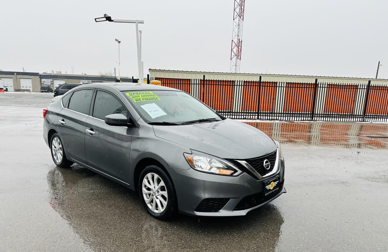 2017 Nissan Sentra SV Photo