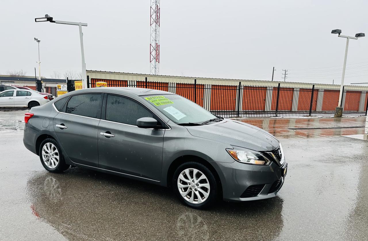 2017 Nissan Sentra SV Photo
