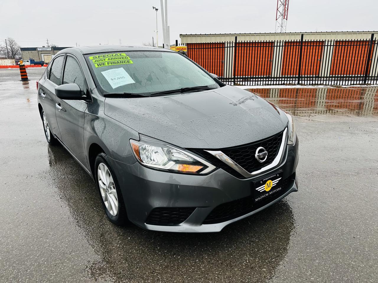 2017 Nissan Sentra SV Photo