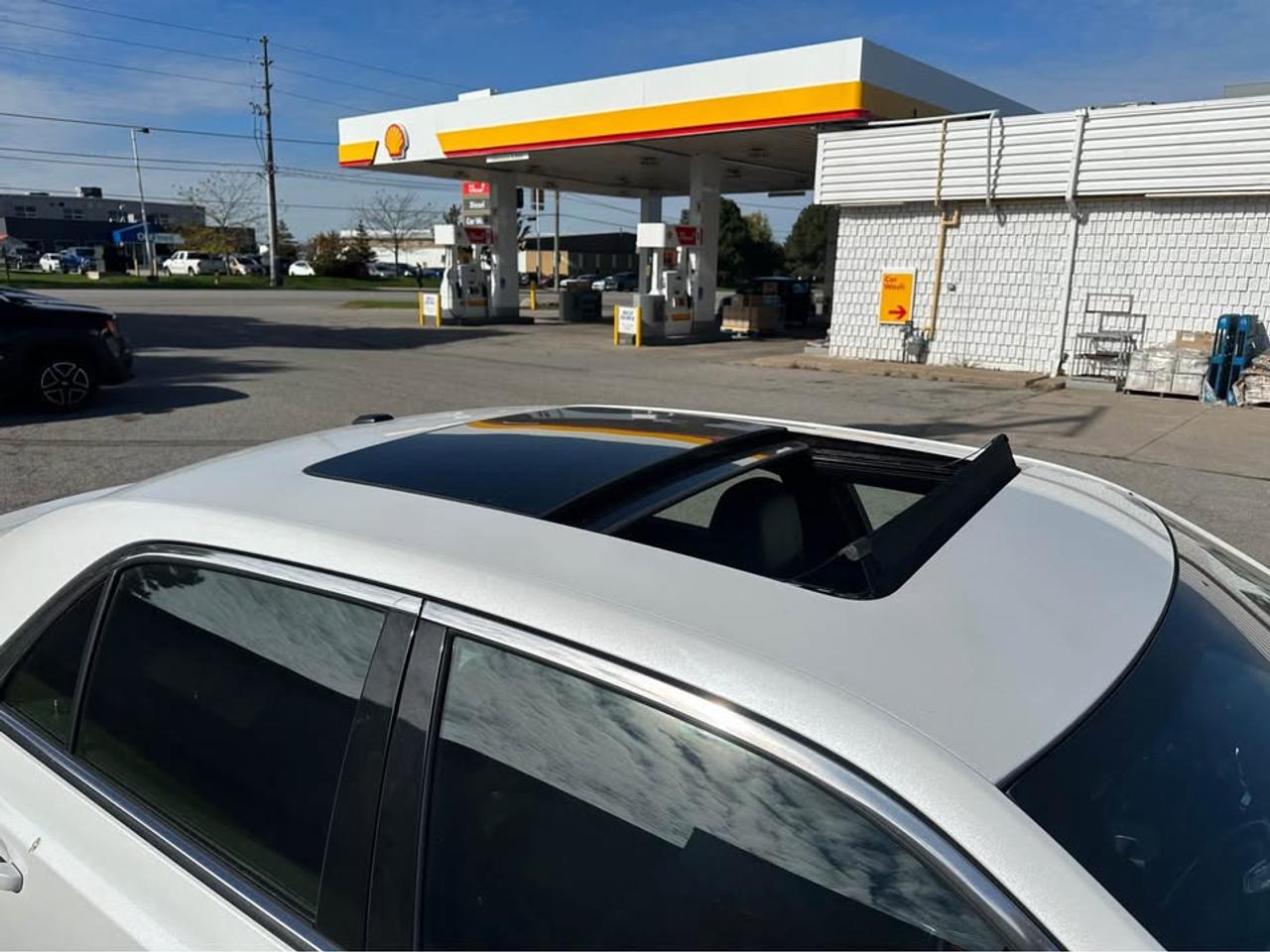 2013 Chrysler 300 Touring  Photo