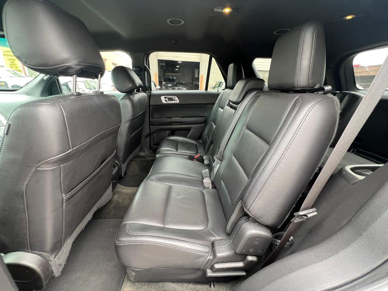 2015 Ford Explorer LIMITED Photo