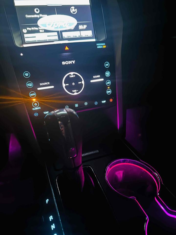 2015 Ford Explorer LIMITED Photo